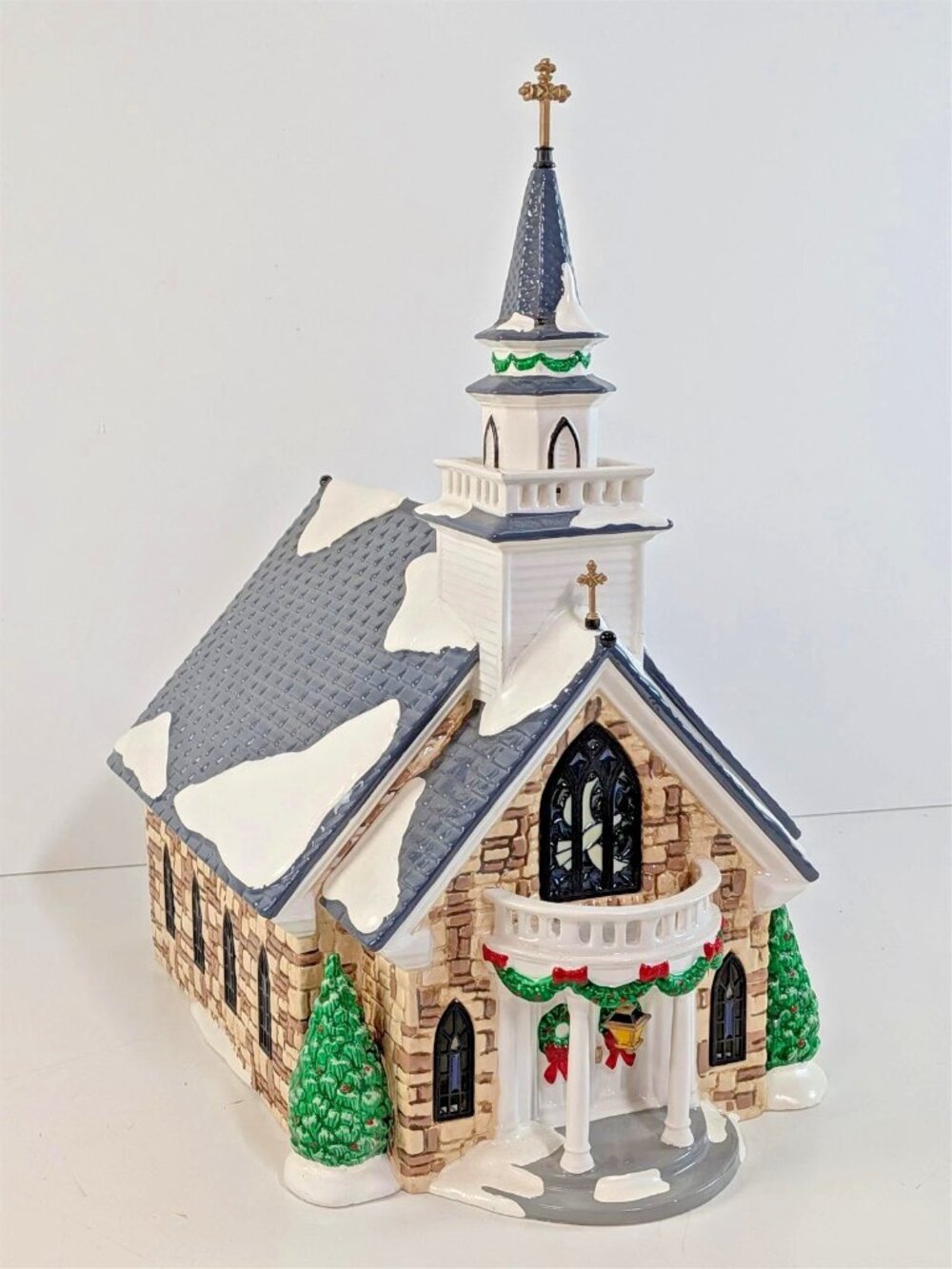 Department 56 Holy Spirit Church (Set of 2) 55003 Snow Village NIB